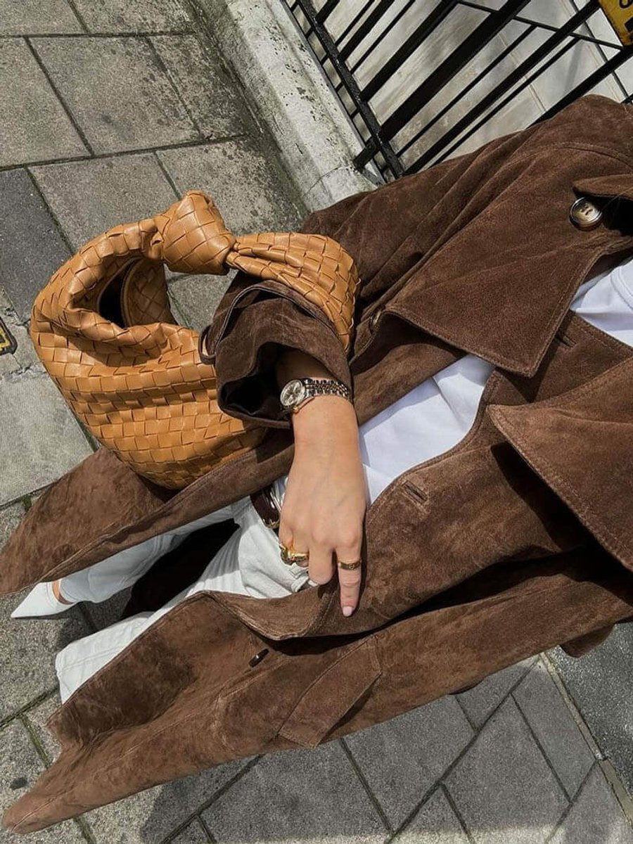 Olivia Lange Suède Trenchcoat met Reverskraag