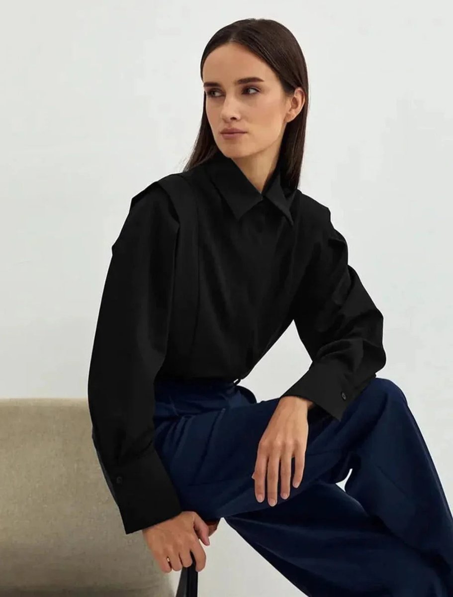 Ivy Lange Satijnen Blouse met Knoopsluiting