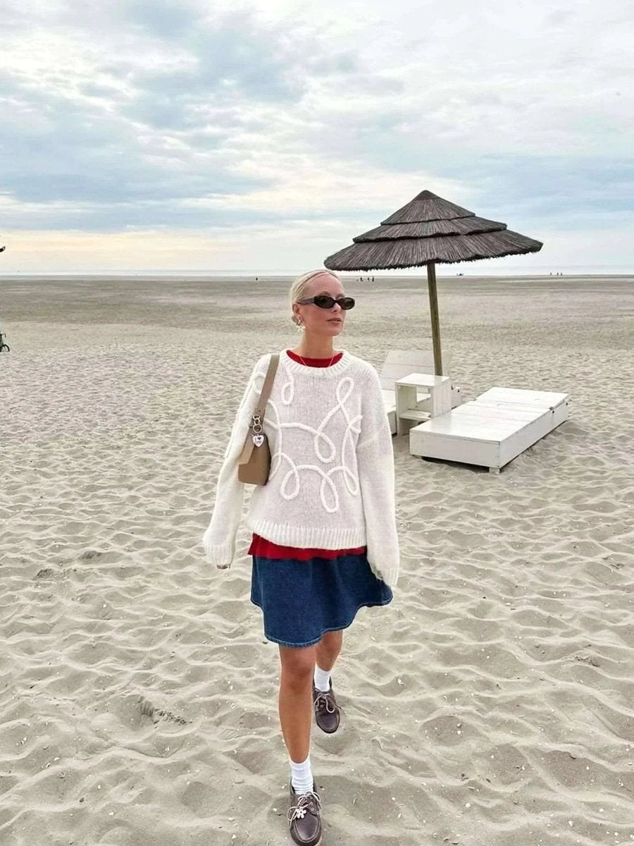 Mia Gebreide Trui met Borduurwerk