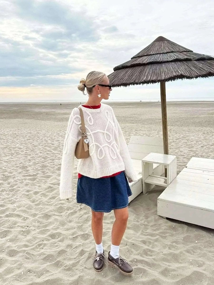 Mia Gebreide Trui met Borduurwerk