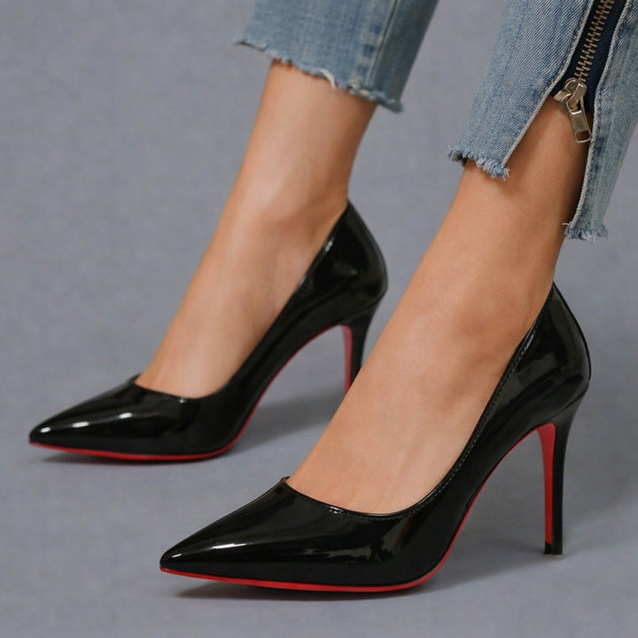 Sophie Leren-look Pumps met Naaldhak
