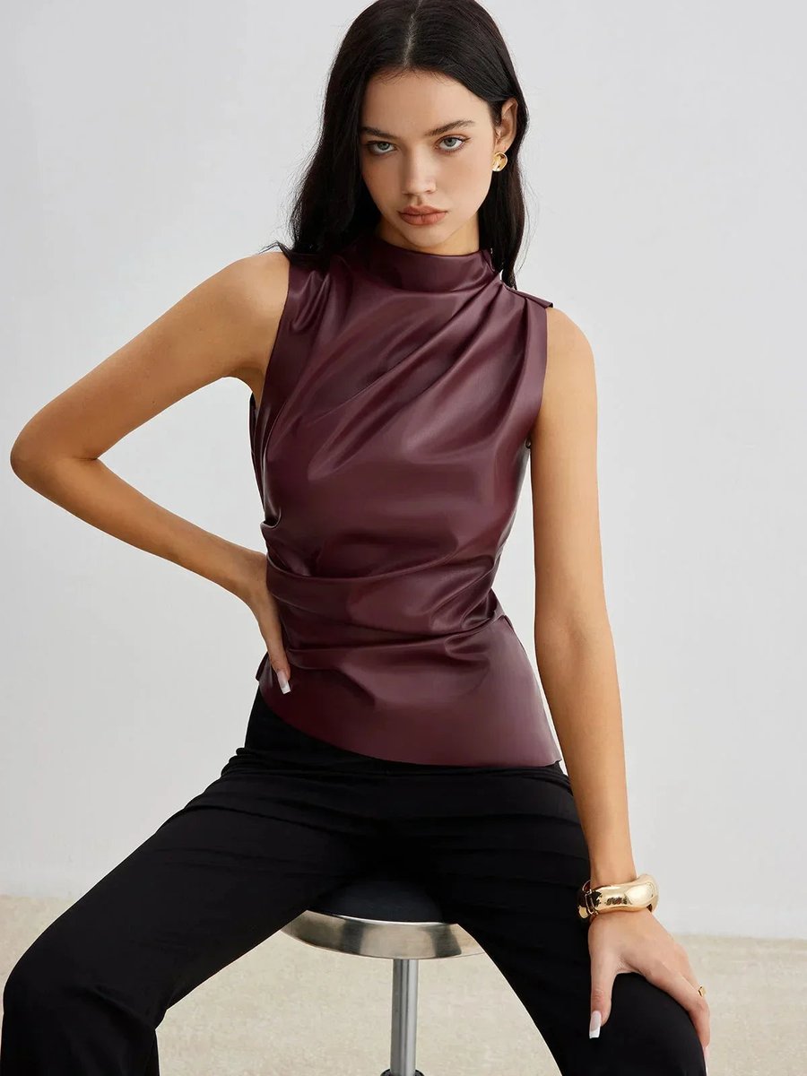 Olivia Satijnen Blouse met Rolkraag