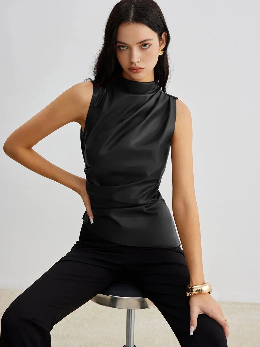 Olivia Satijnen Blouse met Rolkraag
