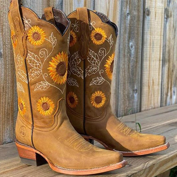 Mia Halflange Cowboylaarzen met Borduurwerk