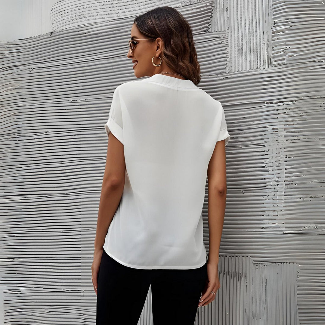 Isla Korte Blouse met V-hals