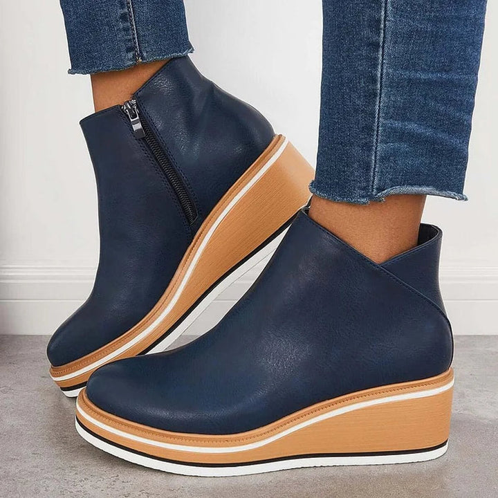 Aria Leren-look Enkellaarsjes met Sleehak
