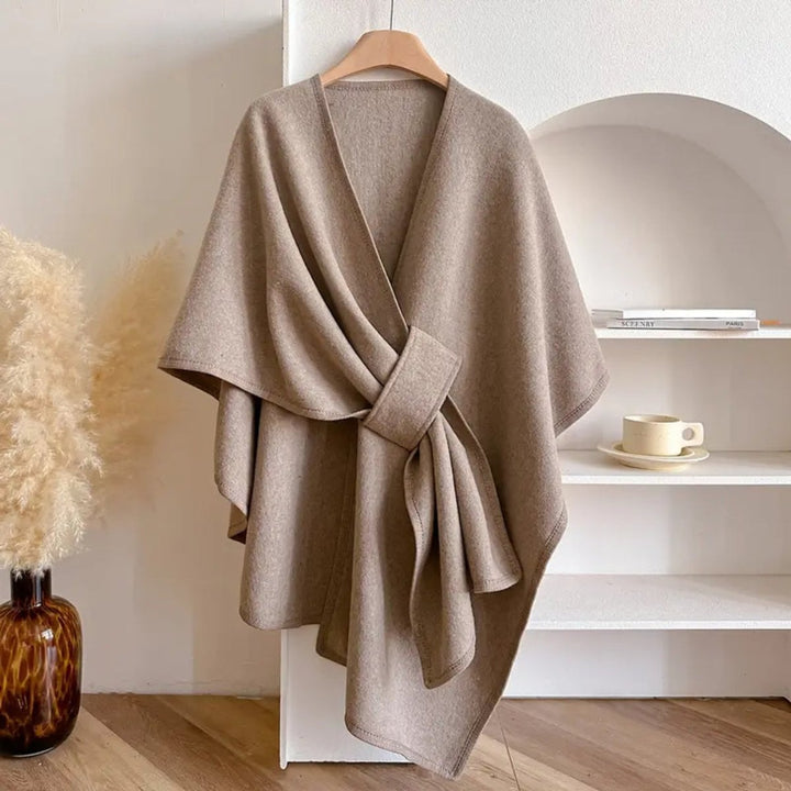 Ivy Wollen Cape