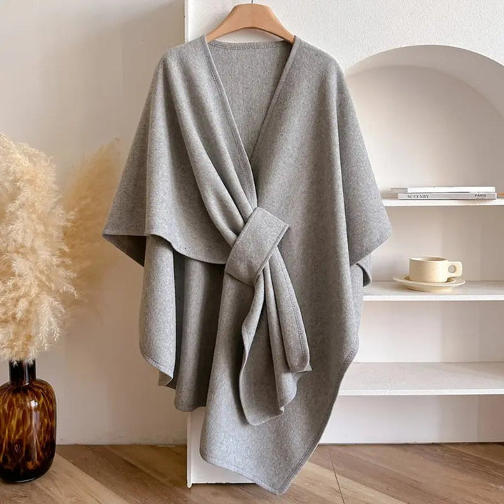 Ivy Wollen Cape